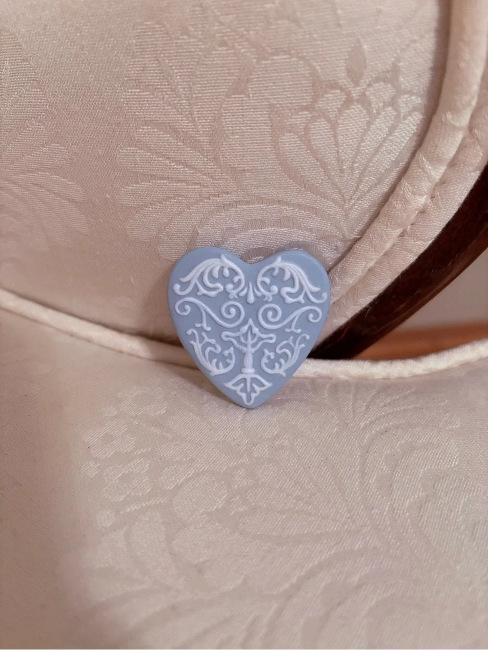 Vintage Wedgwood Blue Jasperware Heart Brooch Pin w/ Original Box – Never Worn
